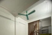 Cho thuê nhà ngõ Trung Tả phố Khâm Thiên, DT30m - 4 tầng, MT 4m, 3 ngủ, 12 Triệu
